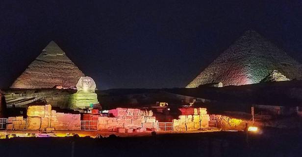 Light show on the Great Pyramids
