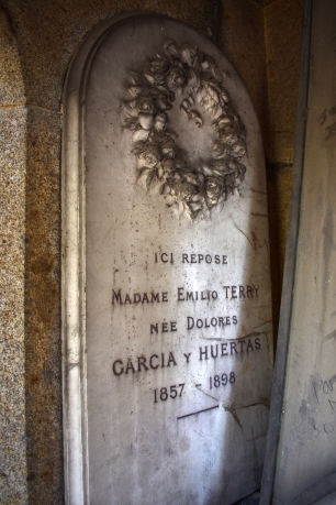 Eysteins name in Père Lachaise